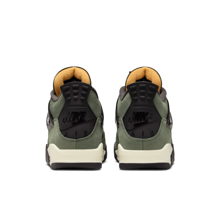 Air Jordan 4 Retro OG SP Undefeated