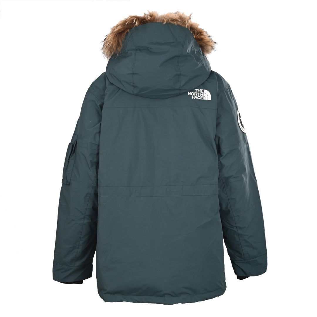 The North Face Puffer Jacket for Effortless Winter Layers
