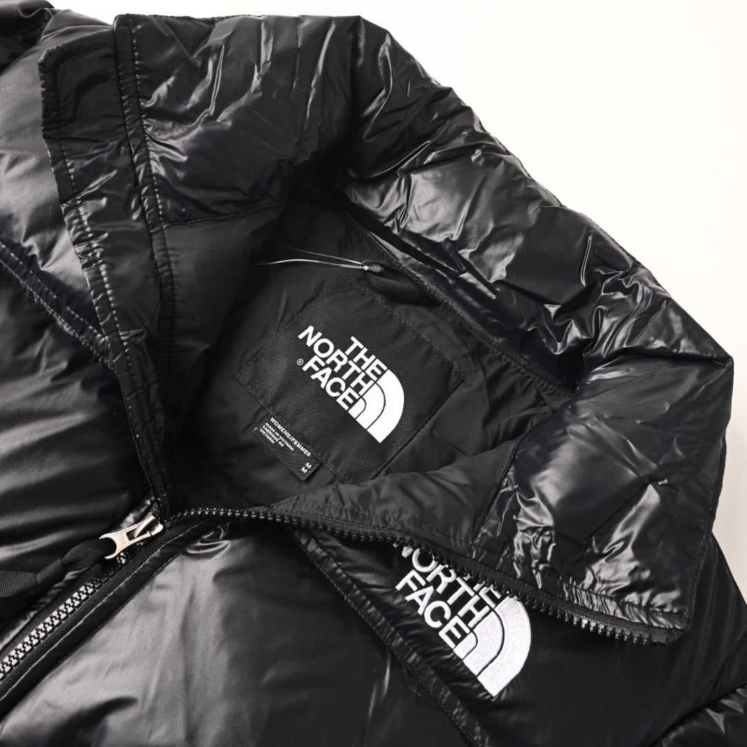 The North Face Black Puffer Jacket for Windy Days Out
