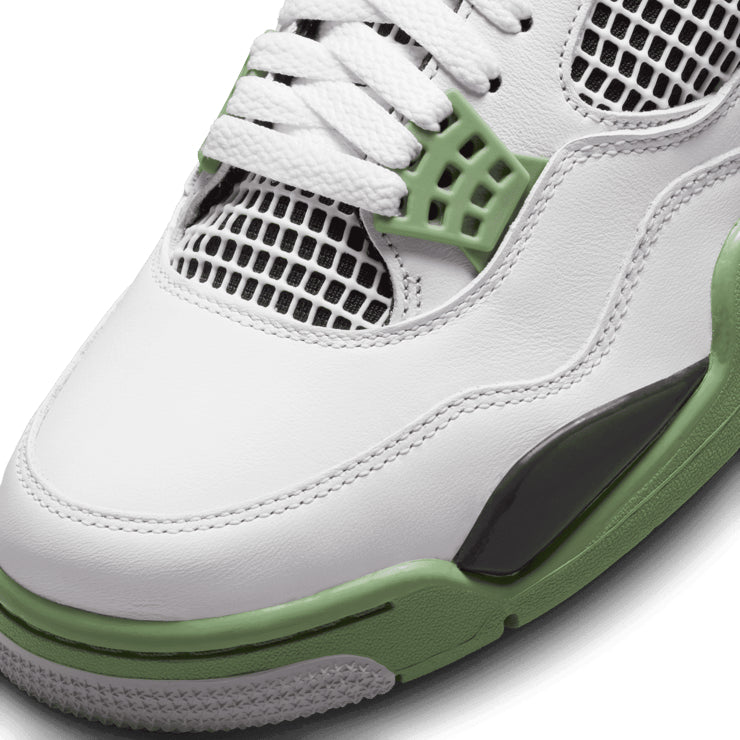 Air Jordan 4 Retro Seafoam – White & Green Sneakers